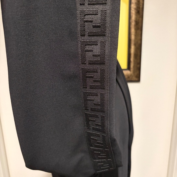 Fendi Mens Sport Coat - with logo embroidered down both sides - Picture 4 of 6